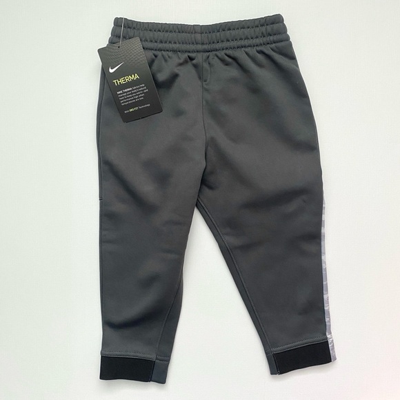 NWT Dark Gray Nike Therma Dri-Fit Toddler Boy Pants - Picture 2 of 8